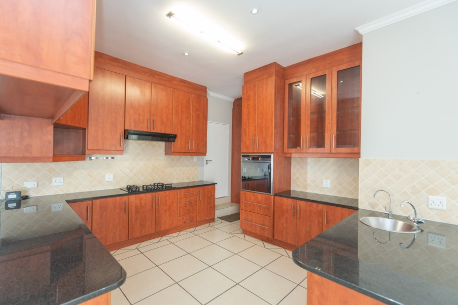 To Let 3 Bedroom Property for Rent in Lovemore Heights Estate Eastern Cape